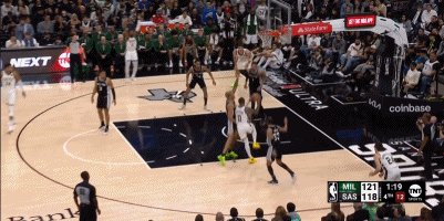 必发指数官网-天赋怪扣篮大赛级表演！字母碰撞文班真的太炸裂